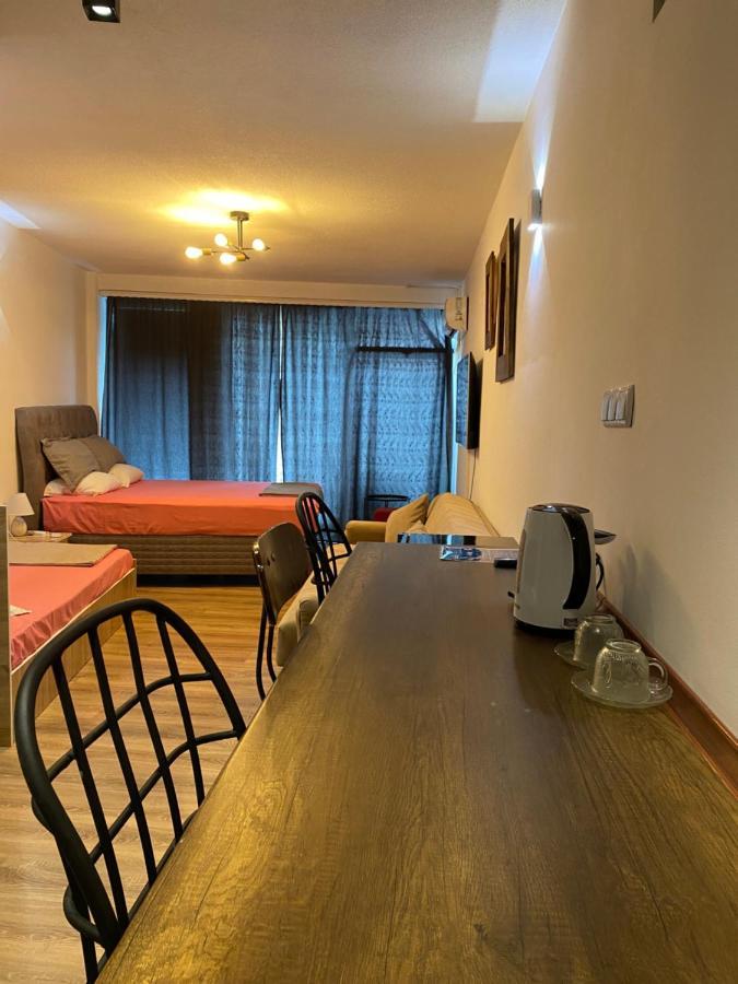 פריזרן Zani Hostel מראה חיצוני תמונה