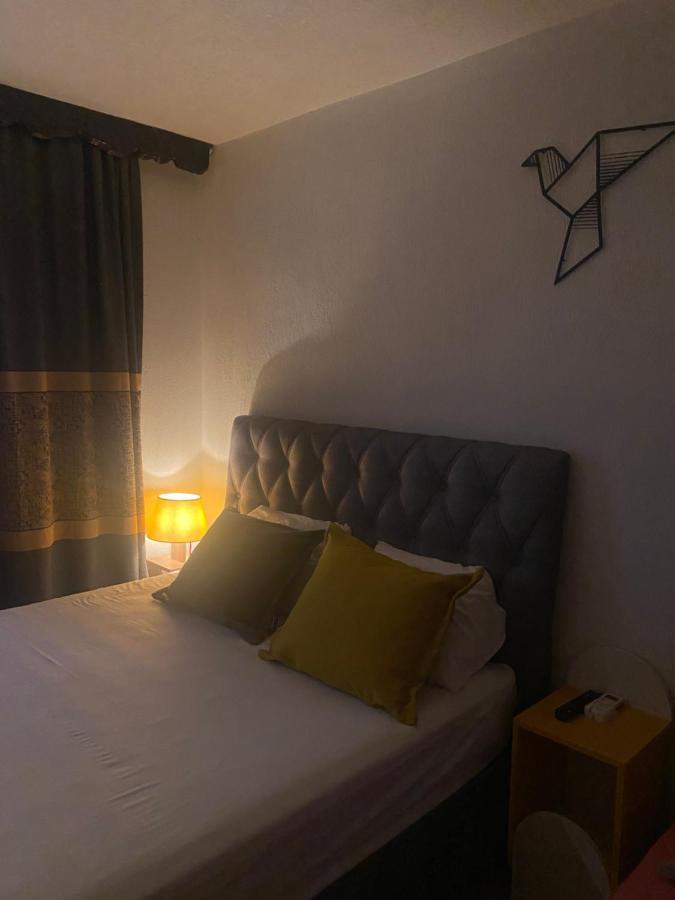 פריזרן Zani Hostel מראה חיצוני תמונה